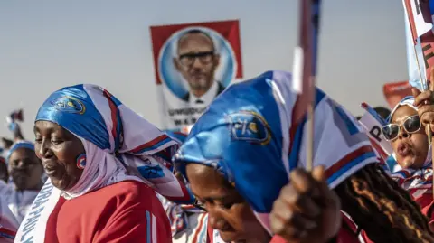 Rwandan president, Paul Kagame sworn in after 99% election win